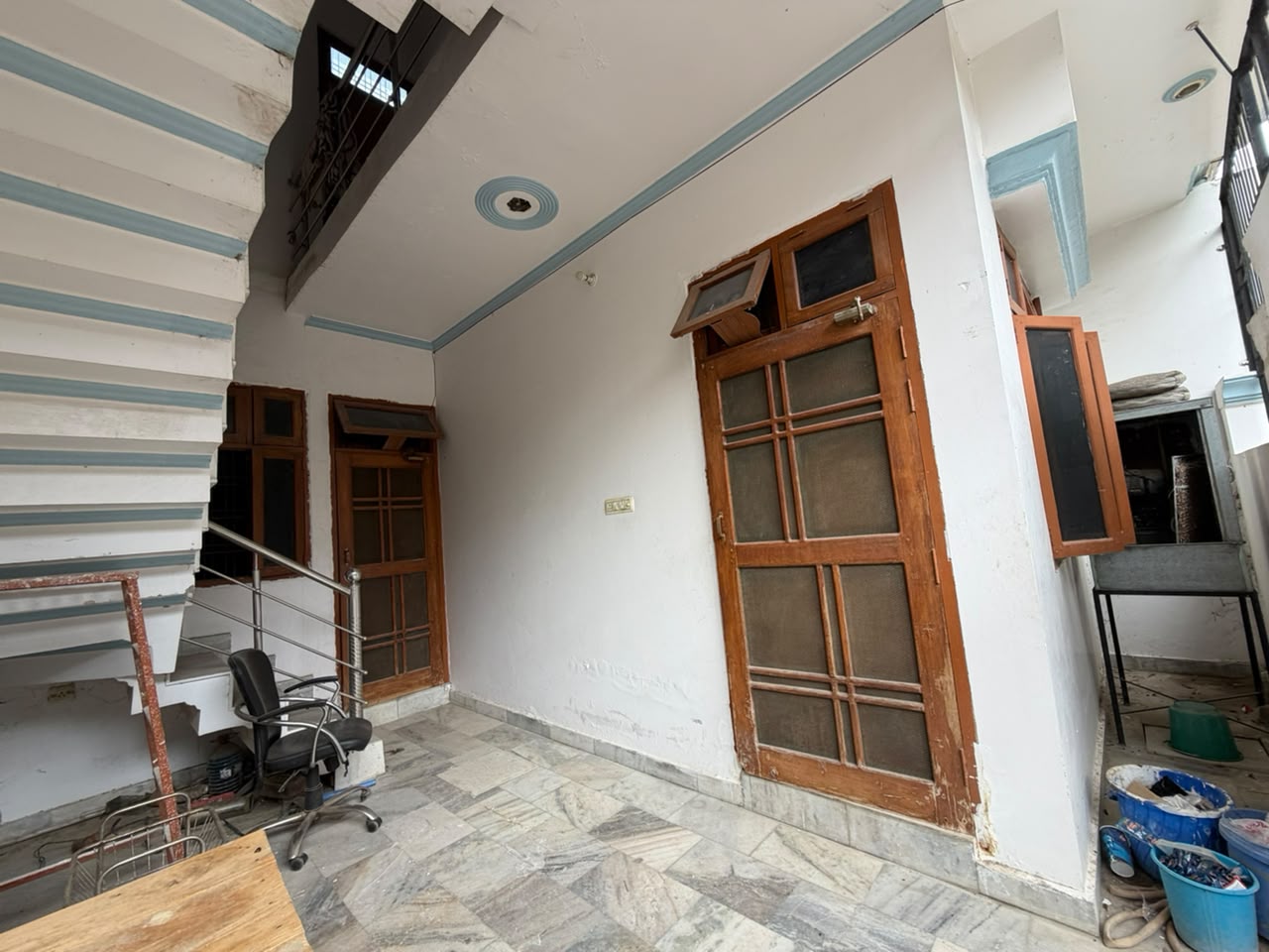 Fully Independent 3 BHK Semi-Furnished House for Rent in Surendra Nagar, Lucknow, High Court Gomti Nagar Lucknow, Lucknow - Photo 2