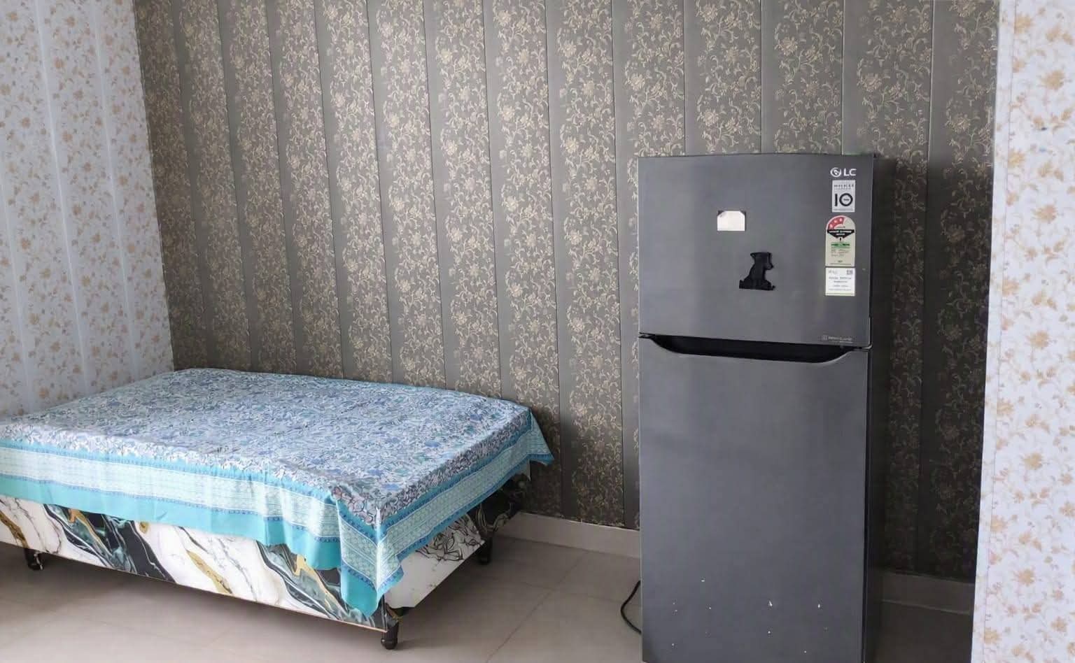 4 BHK Fully Furnished Flat for Rent in Vrindavan Yojana