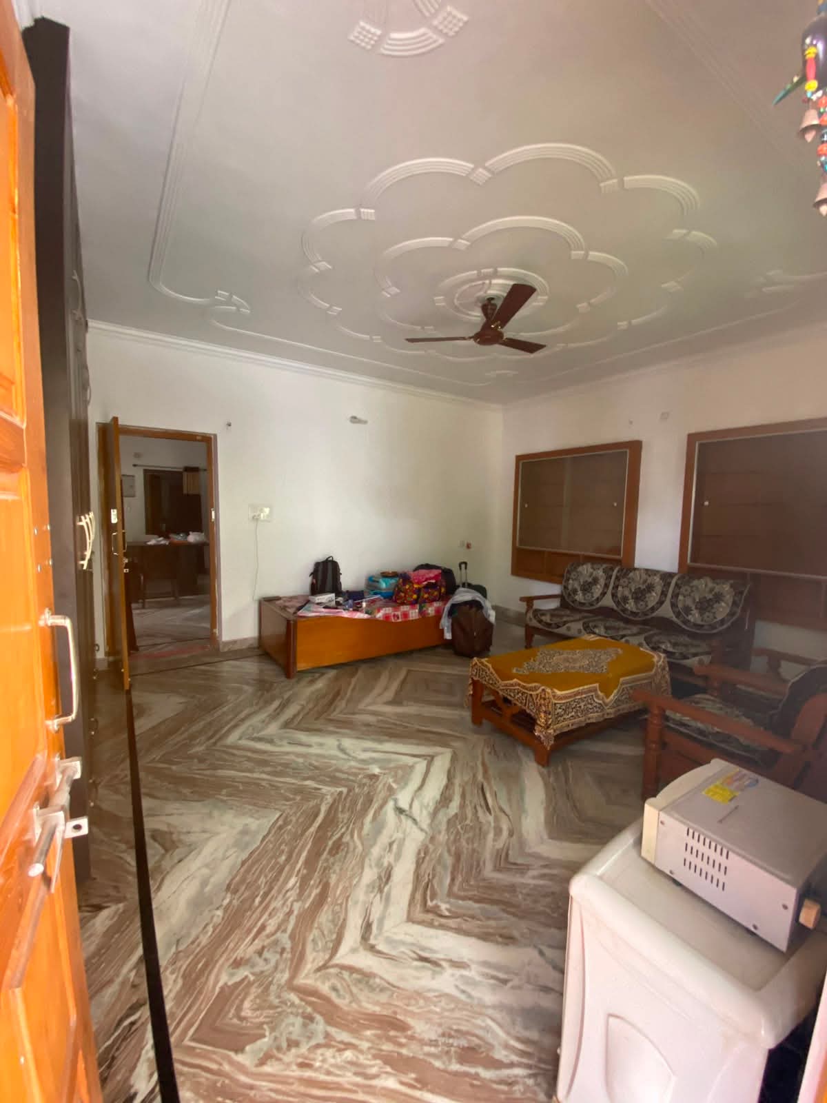 Fully Furnished 2BHK Flat for Rent in Kamta, Lucknow, Surendra Nagar Lucknow, Lucknow - Photo 5