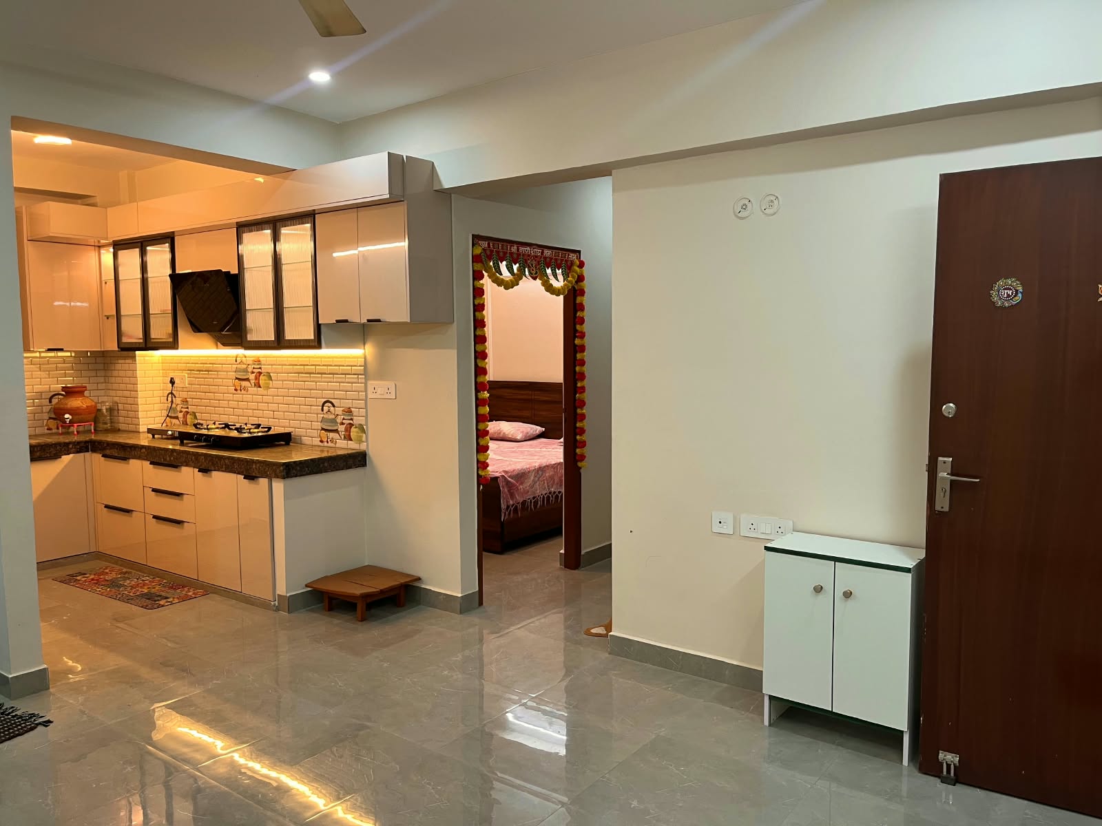 Fully Furnished 2BHK Independent Flat for Rent in Chinhat, Lucknow